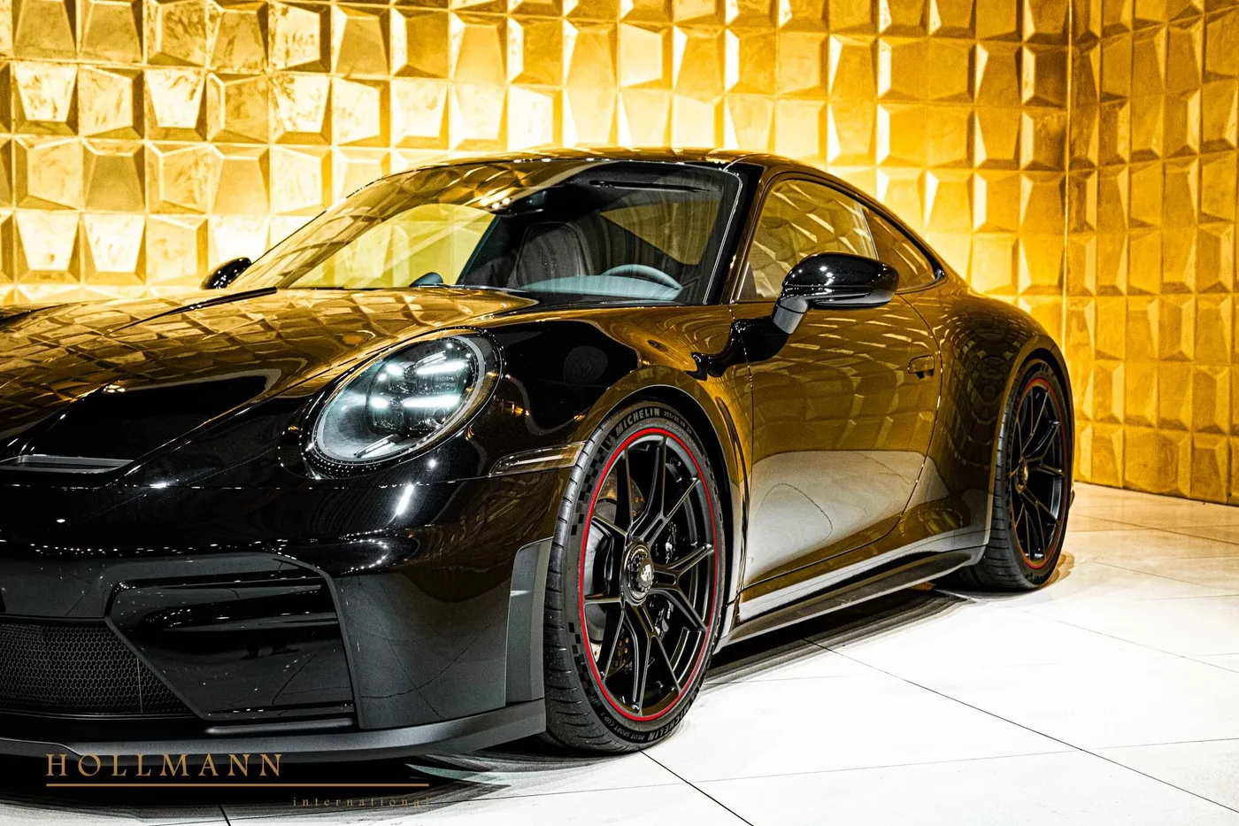 Porsche 911 GT3 Touring facelift offered by a specialist dealer in Stuhr, Germany, photo 3 of 8