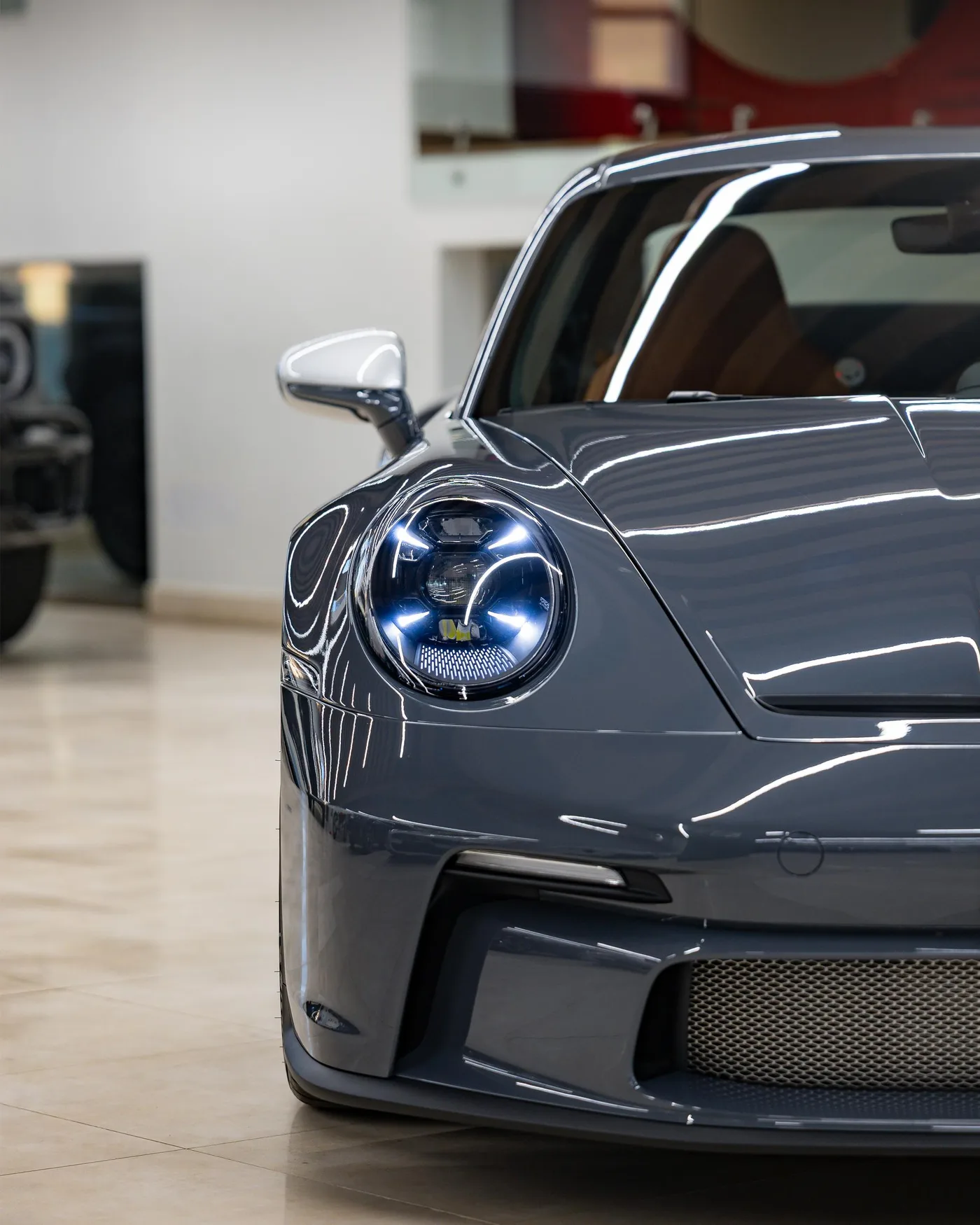 Porsche 911 S/T angeboten von einem Supersportwagenhändler in Riyadh, Saudi-Arabien, Foto 3 von 21