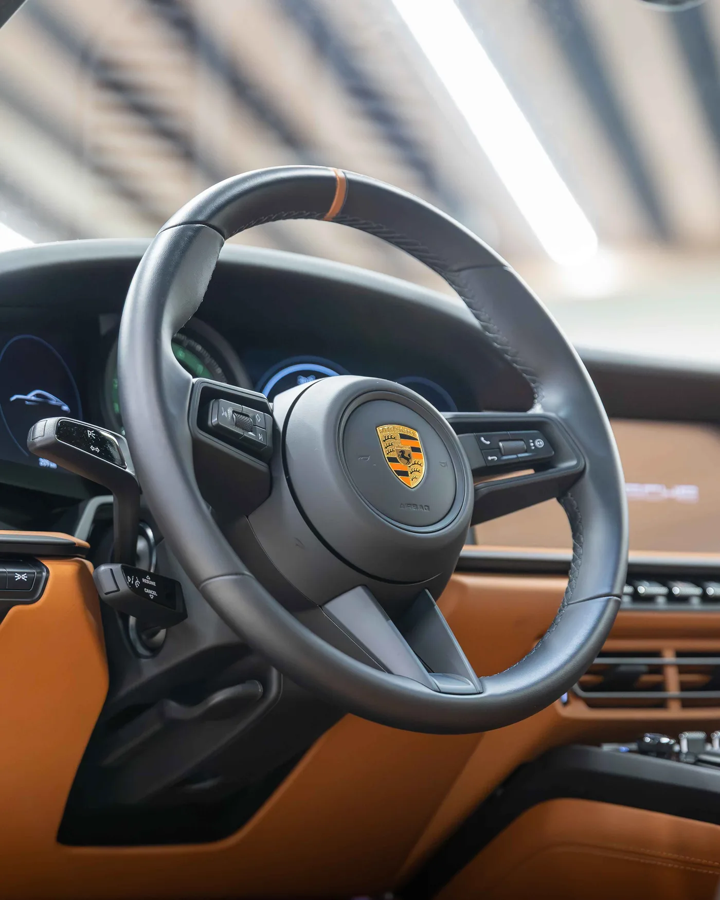 Porsche 911 S/T angeboten von einem Supersportwagenhändler in Riyadh, Saudi-Arabien, Foto 9 von 20