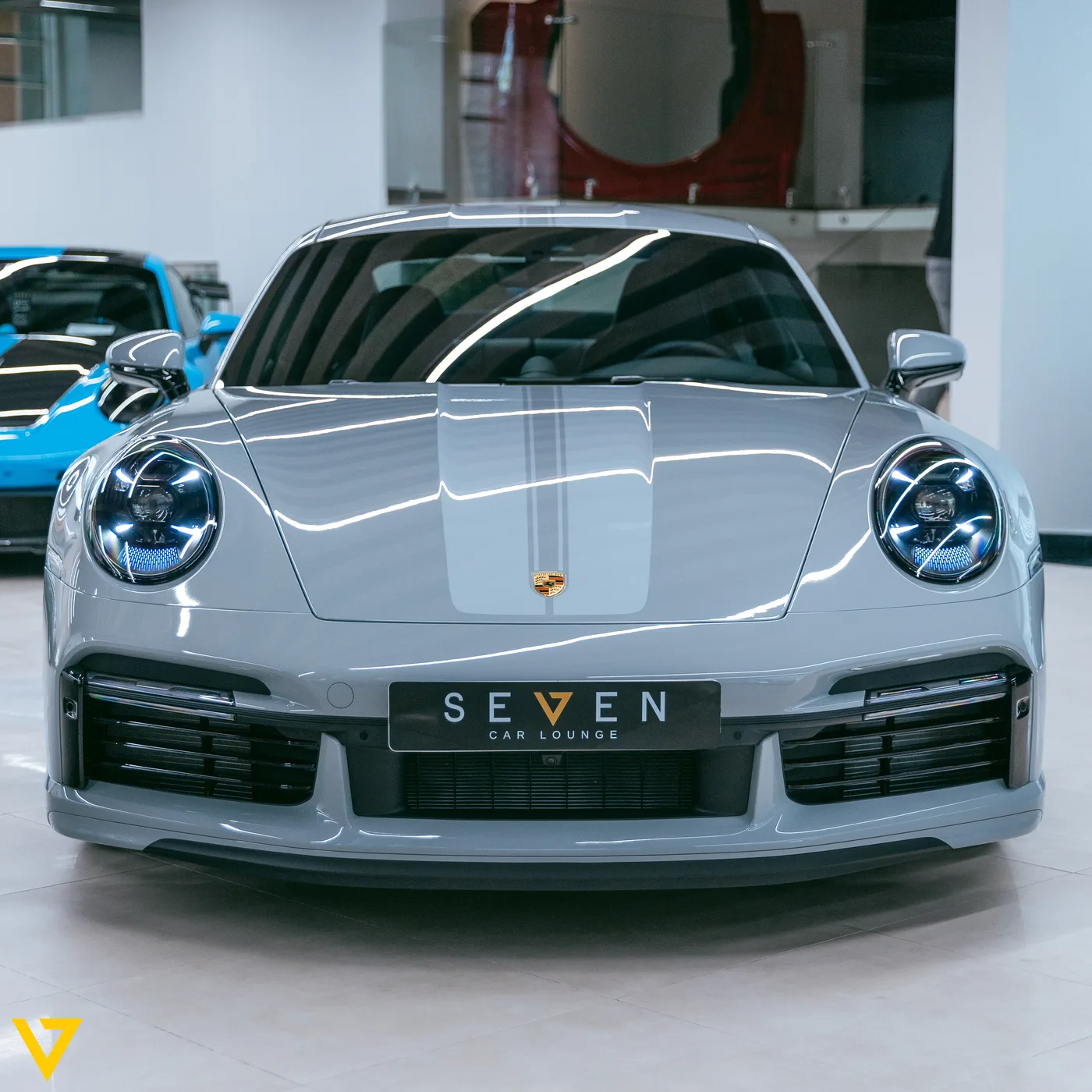Porsche 911 Sport Classic offered by a supercar dealer in Riyadh, Saudi Arabia, photo 13 of 21