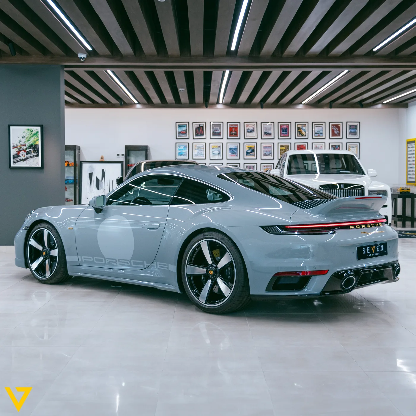 Porsche 911 Sport Classic offered by a supercar dealer in Riyadh, Saudi Arabia, photo 15 of 21