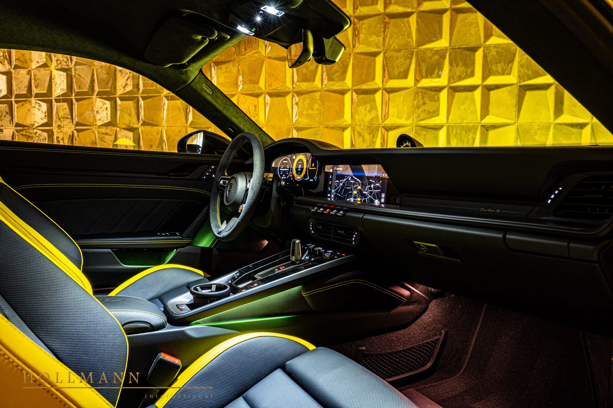 Porsche 911 Turbo S Coupe + Facelift, 24/30
