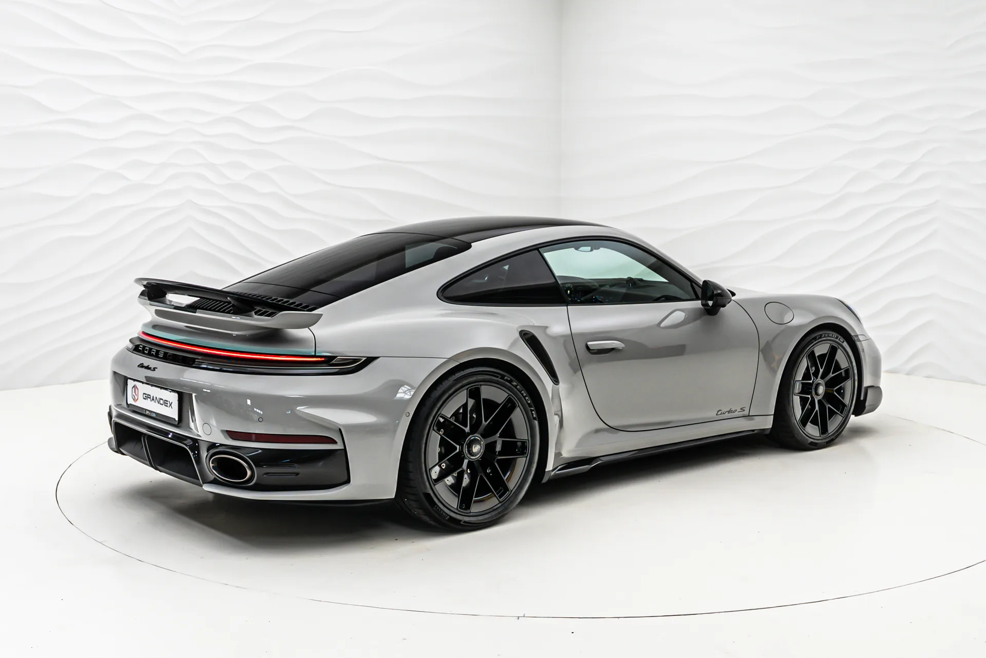 Porsche 911 Turbo S, 6/30
