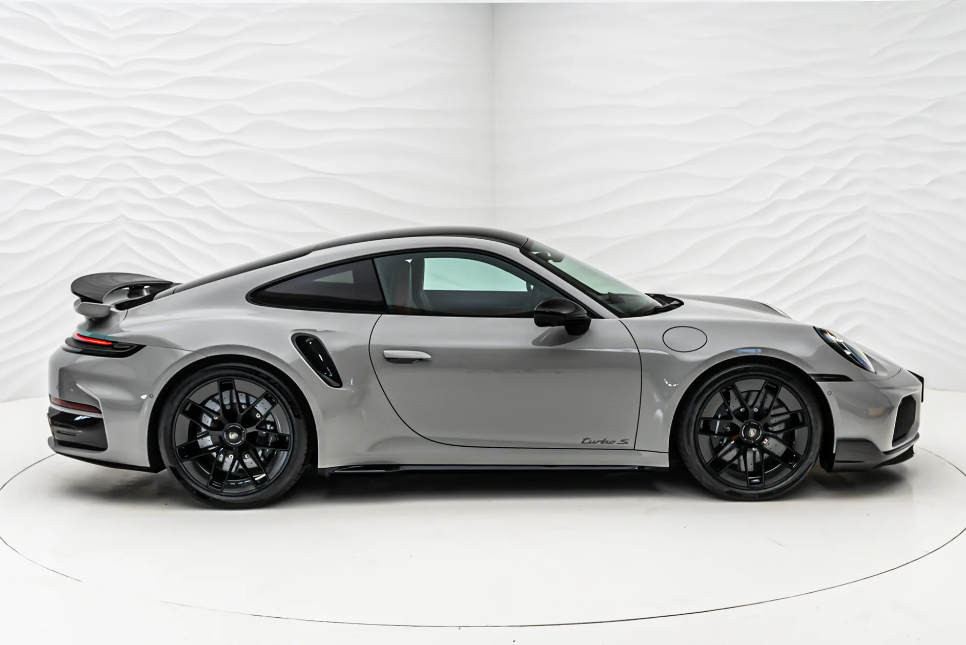 Porsche 911 Turbo S, 7/30