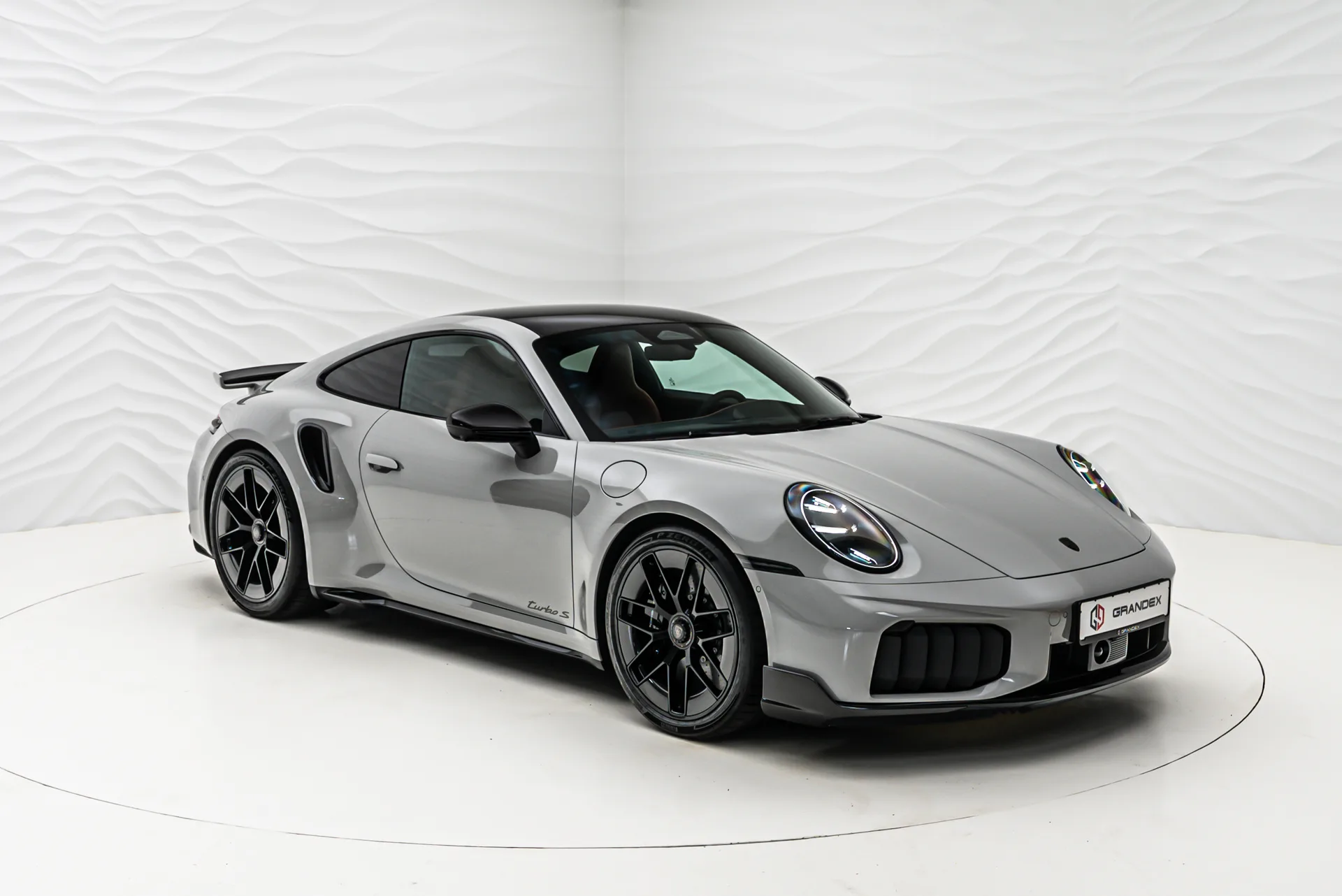 Porsche 911 Turbo S, 8/30