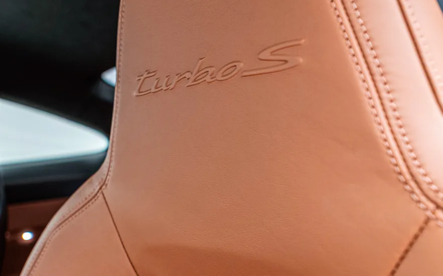 Porsche 911 Turbo S, 29/30