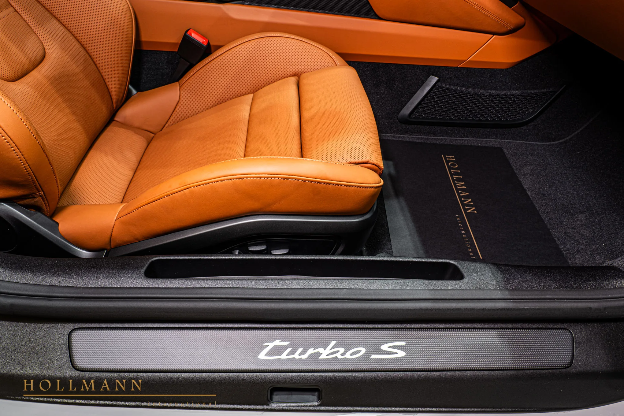 Porsche 911 Turbo S, 20/25