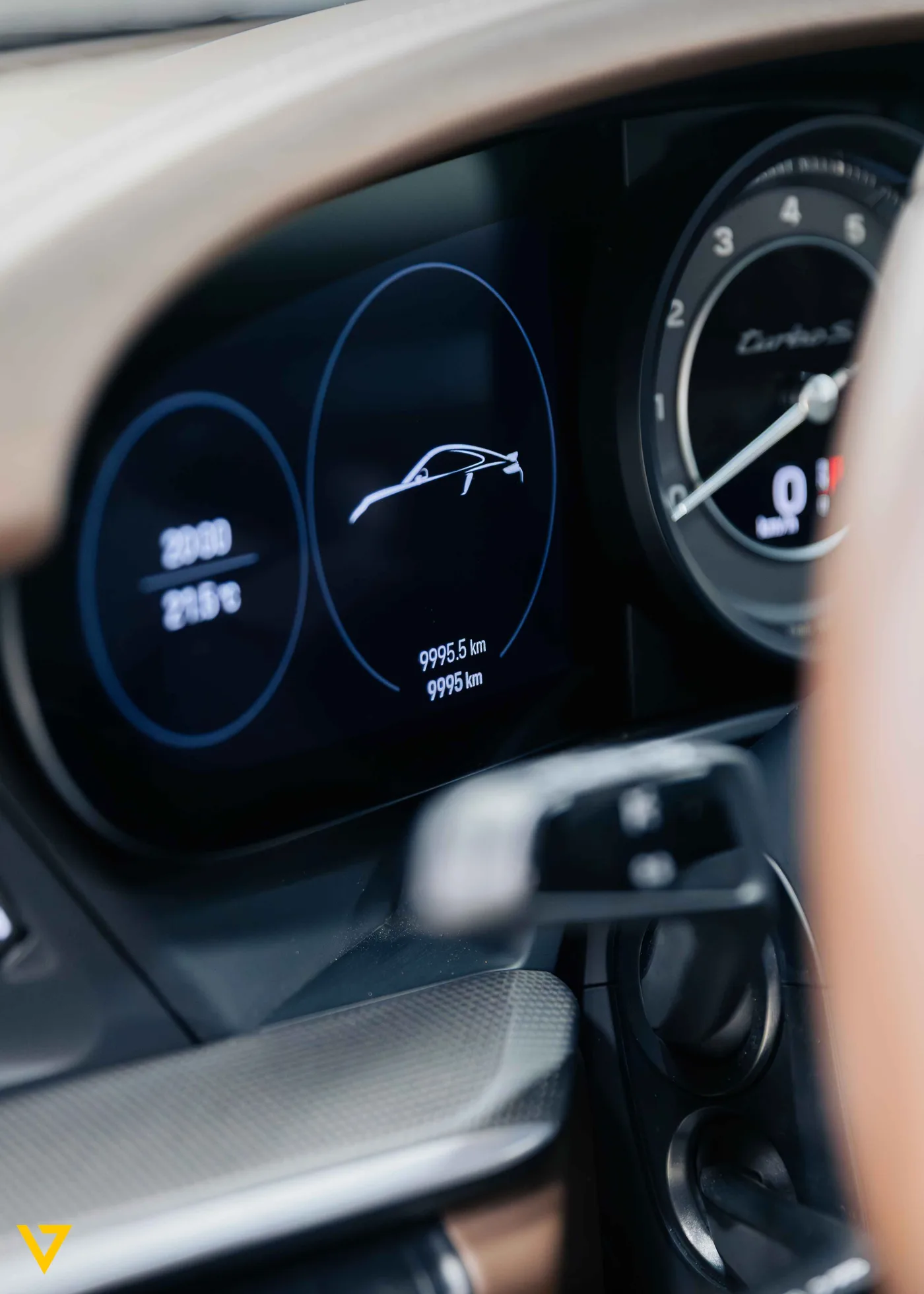 Porsche 911 Turbo S angeboten von einem Supersportwagenhändler in Riyadh, Saudi-Arabien, Foto 8 von 20