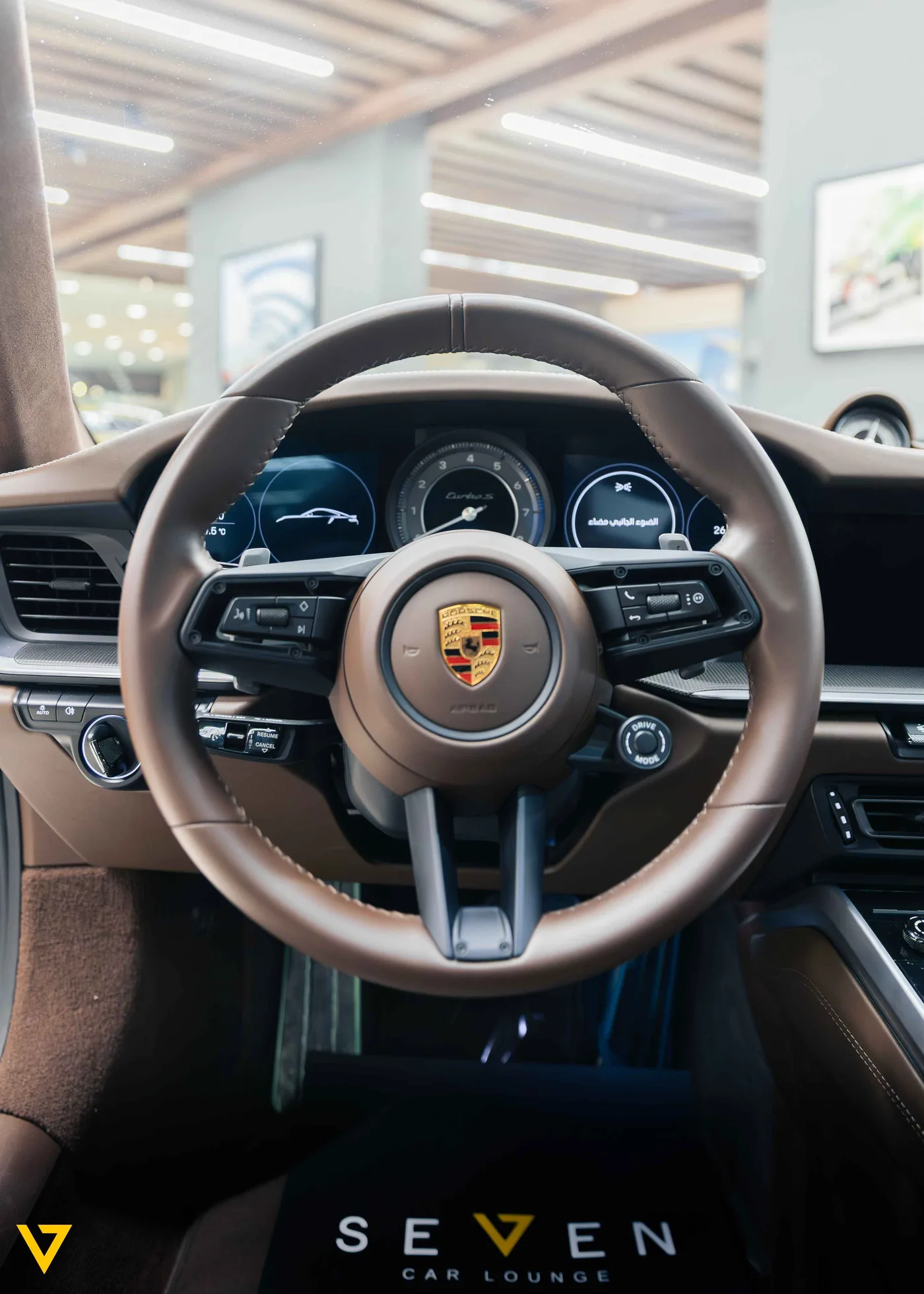 Porsche 911 Turbo S angeboten von einem Supersportwagenhändler in Riyadh, Saudi-Arabien, Foto 12 von 20
