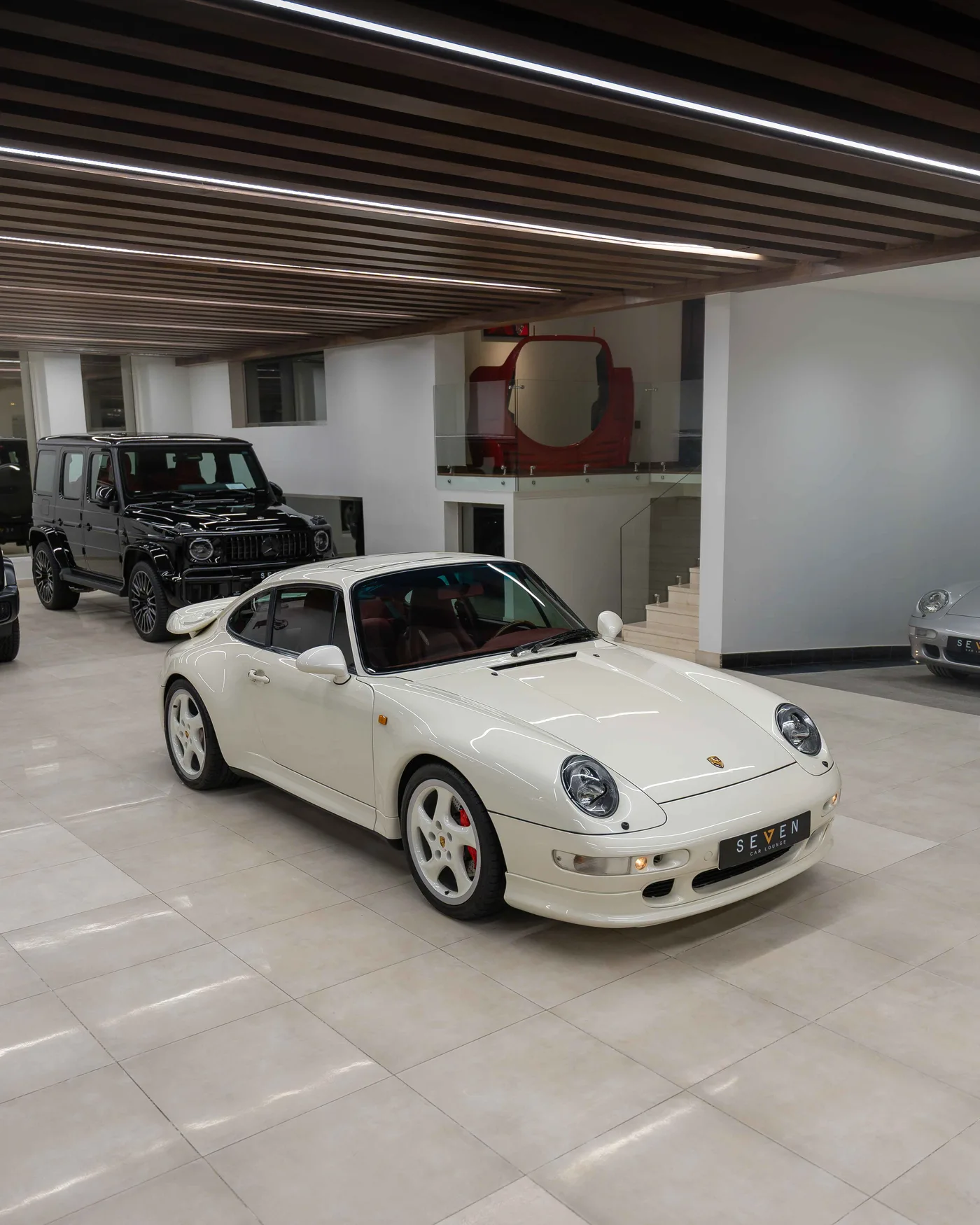 Porsche 911 Turbo proposée par un spécialiste de la supercar à Riyadh, Arabie saoudite, photo 3 sur 16