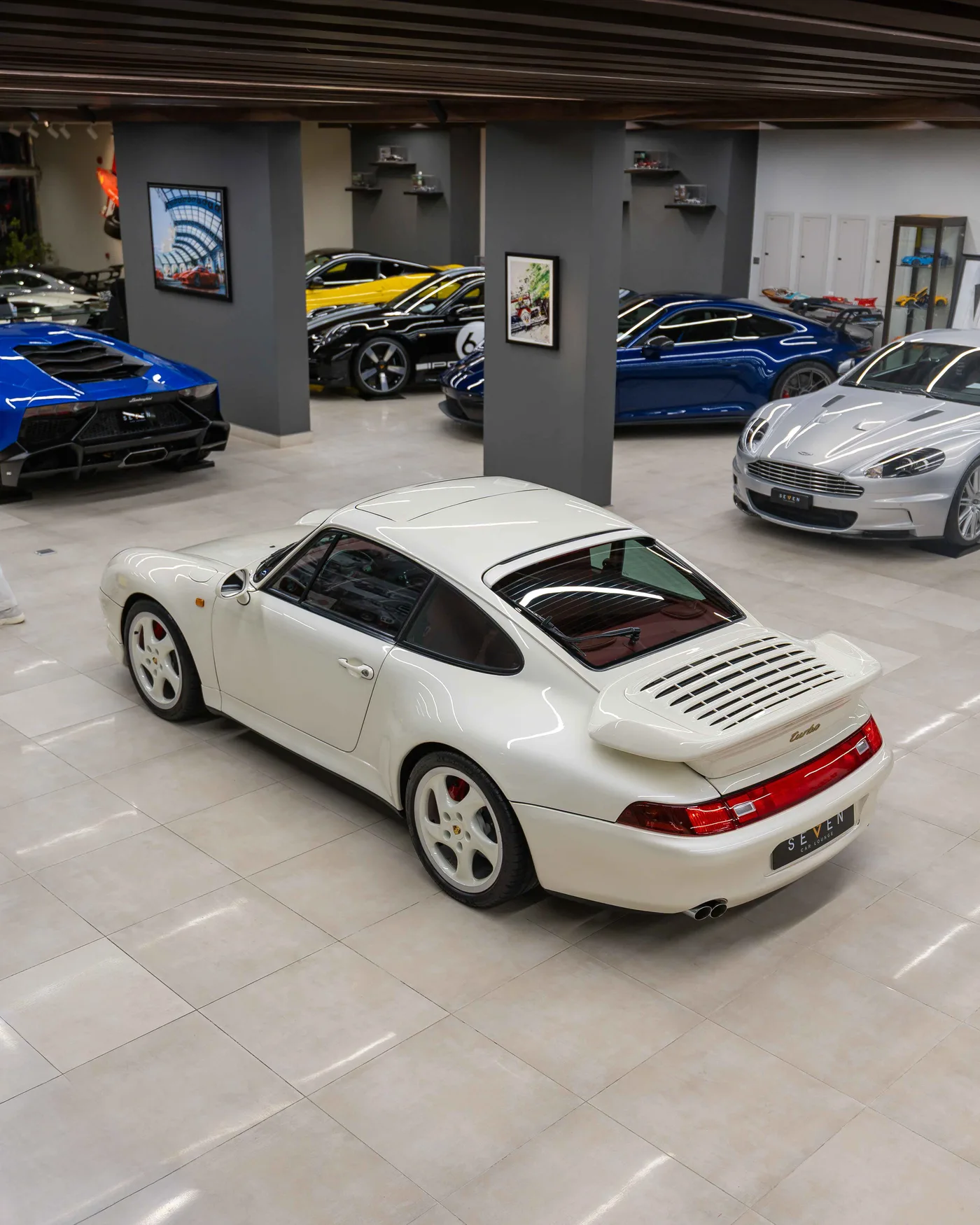 Porsche 911 Turbo proposée par un spécialiste de la supercar à Riyadh, Arabie saoudite, photo 16 sur 16