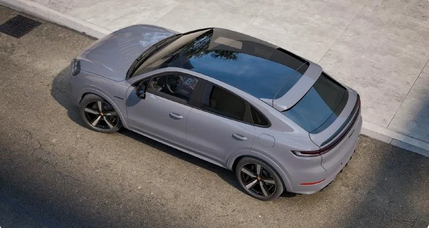 Porsche Cayenne E-Hybrid Coupé Black Edition, 4/6