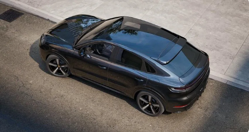 Porsche Cayenne E-Hybrid Coupé Black Edition, 4/6