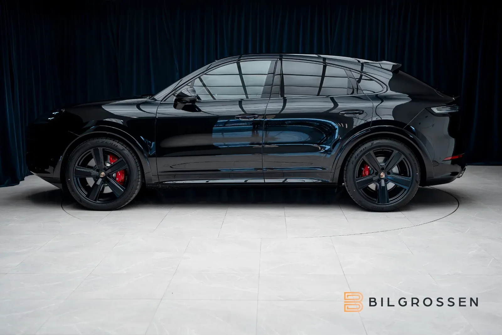 Porsche Cayenne GTS Coupé, 2/27
