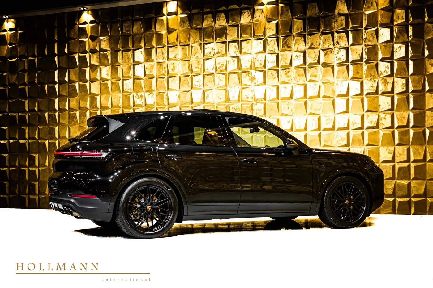Porsche Cayenne E-Hybrid, facelift angeboten von einem Fachhändler in Stuhr, Deutschland, Foto 3 von 8
