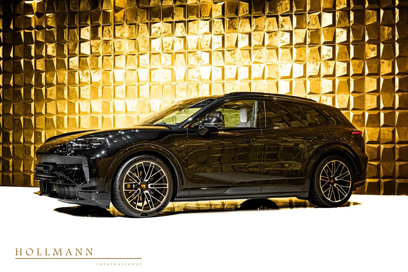 Porsche Cayenne Electric angeboten von einem Fachhändler in Stuhr, Deutschland, Foto 6 von 25
