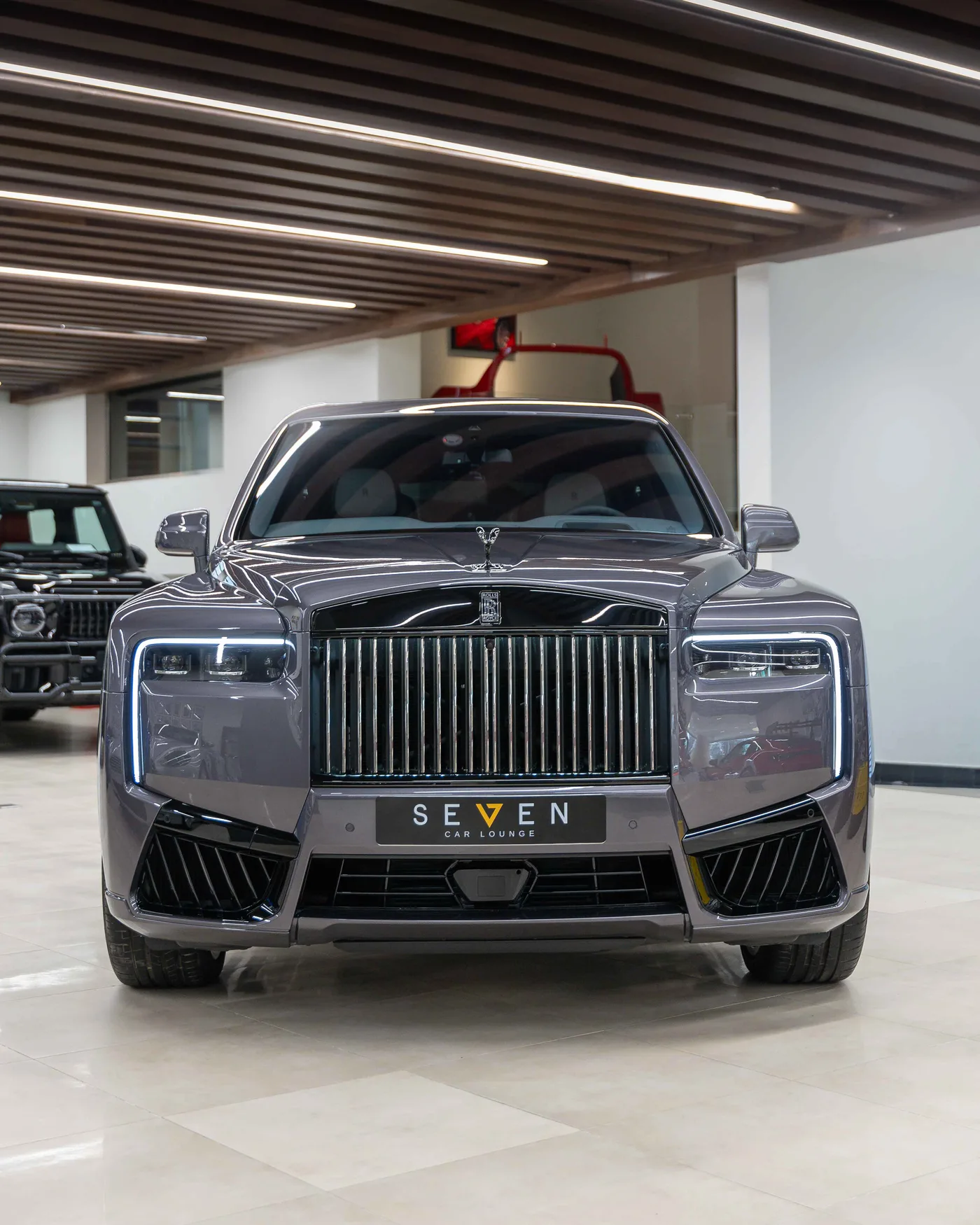2027 Rolls-Royce Cullinan Black Badge angeboten von einem Supersportwagenhändler in Riyadh, Saudi-Arabien, Foto 2 von 19