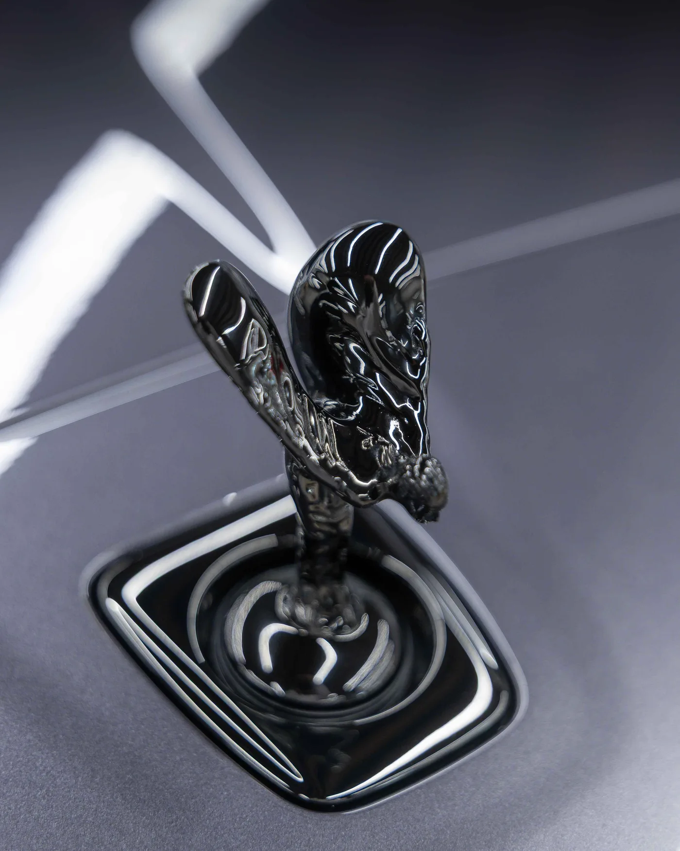 2027 Rolls-Royce Cullinan Black Badge angeboten von einem Supersportwagenhändler in Riyadh, Saudi-Arabien, Foto 19 von 19
