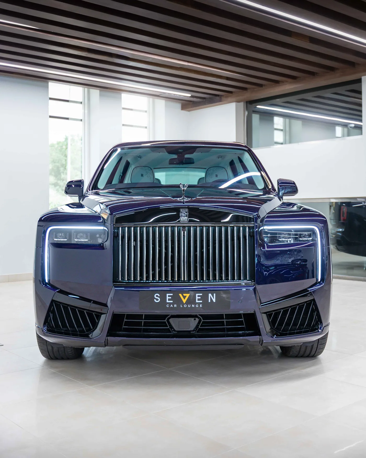 2026 Rolls-Royce Cullinan Black Badge angeboten von einem Supersportwagenhändler in Riyadh, Saudi-Arabien, Foto 6 von 16