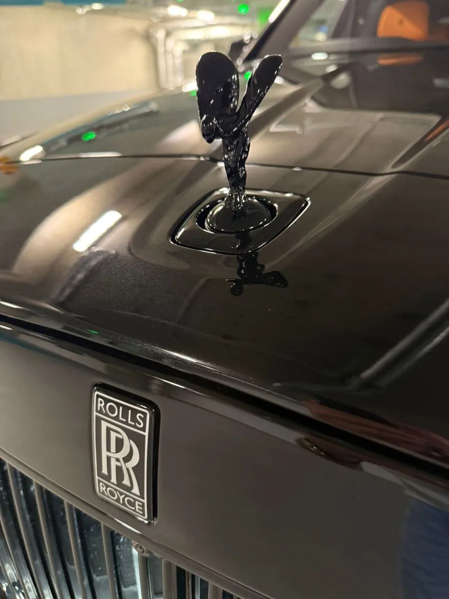Rolls-Royce Cullinan offered by a specialist dealer in Putzbrunn, Germany, photo 4 of 10