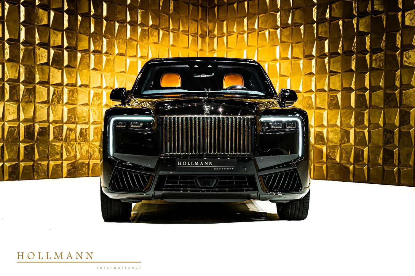 Rolls-Royce Cullinan armoured VR6, extended by 350 mm angeboten von einem Fachhändler in Stuhr, Deutschland, Foto 4 von 8