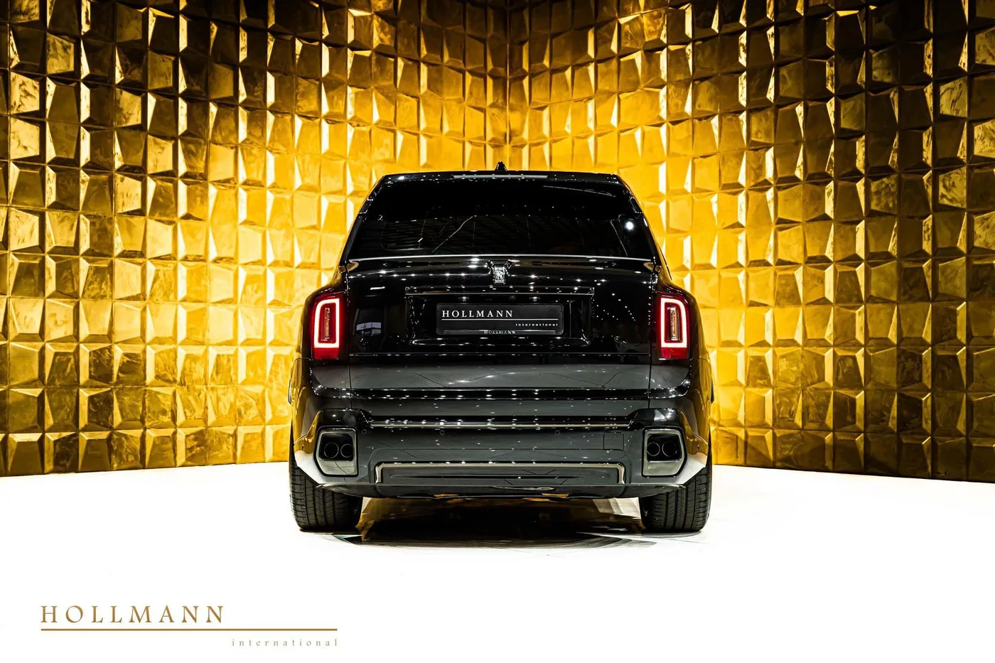 Rolls-Royce Cullinan armoured VR6, extended by 350 mm angeboten von einem Fachhändler in Stuhr, Deutschland, Foto 5 von 8
