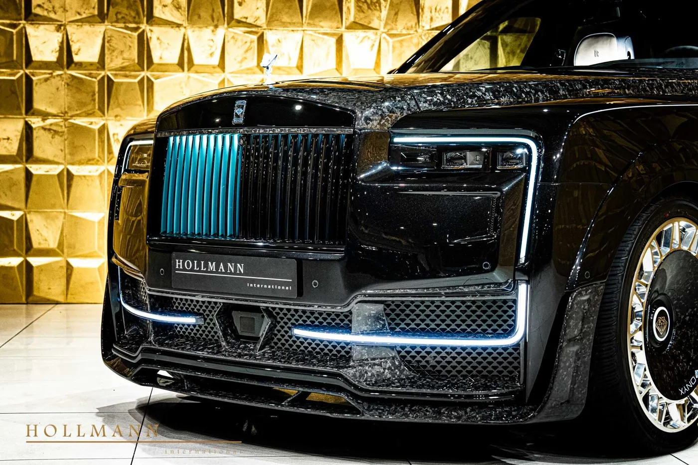 Rolls-Royce Cullinan angeboten von einem Fachhändler in Stuhr, Deutschland, Foto 6 von 8