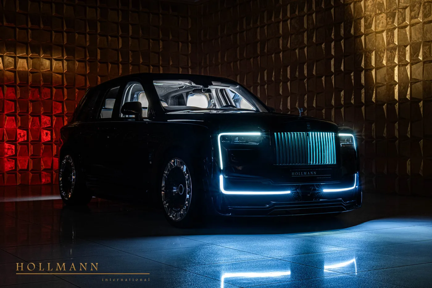 Rolls-Royce Cullinan angeboten von einem Fachhändler in Stuhr, Deutschland, Foto 7 von 8