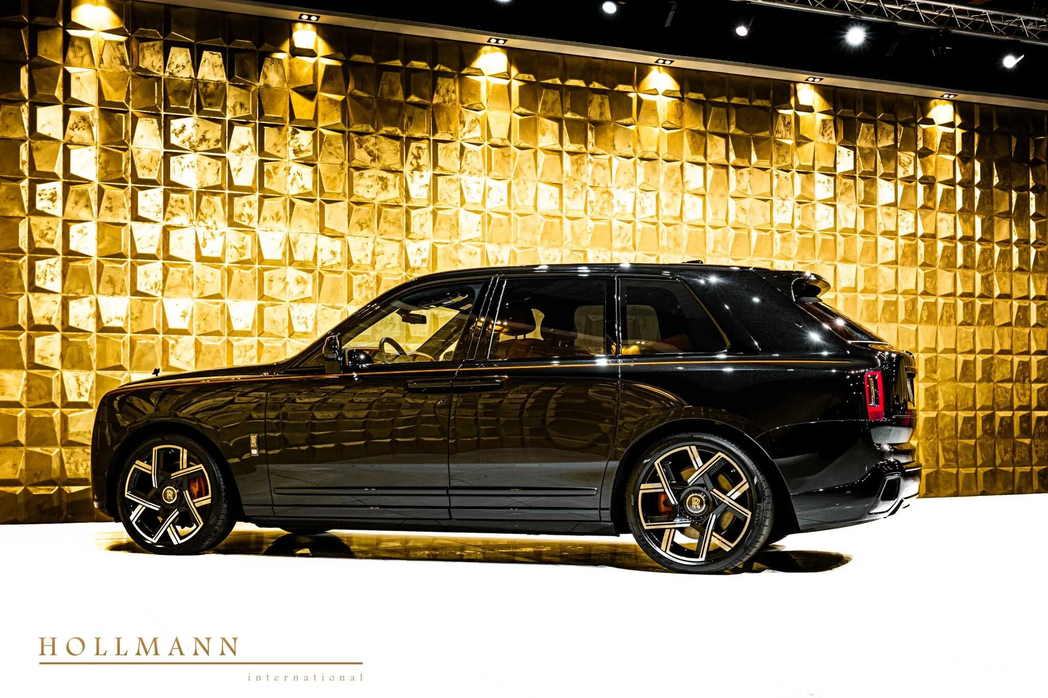 Rolls-Royce Cullinan Series II Black Badge, 5/23