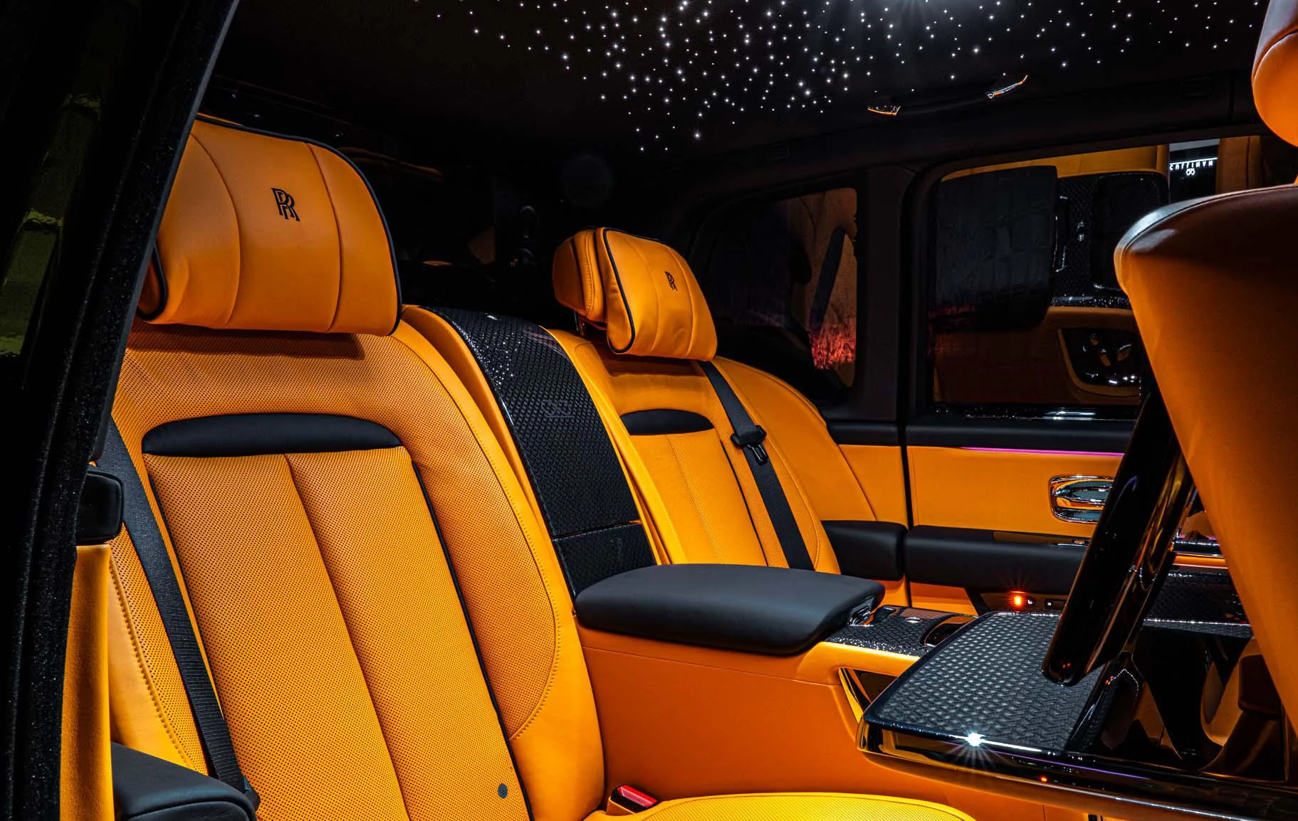 Rolls-Royce Cullinan Series II Black Badge, 12/23
