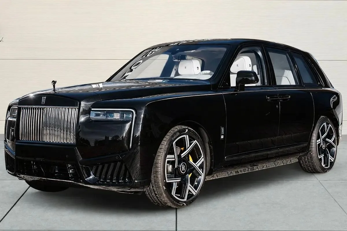 Rolls-Royce Cullinan angeboten von einem Fachhändler in Hechingen, Deutschland, Hauptfoto