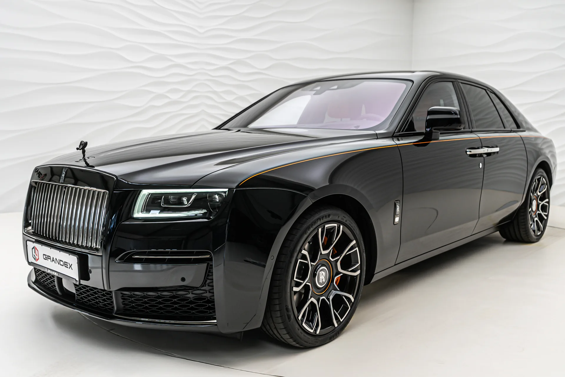 Rolls-Royce Ghost Black Badge Armoured B6 offered by a specialist dealer in Sengenthal, Germany, main photo