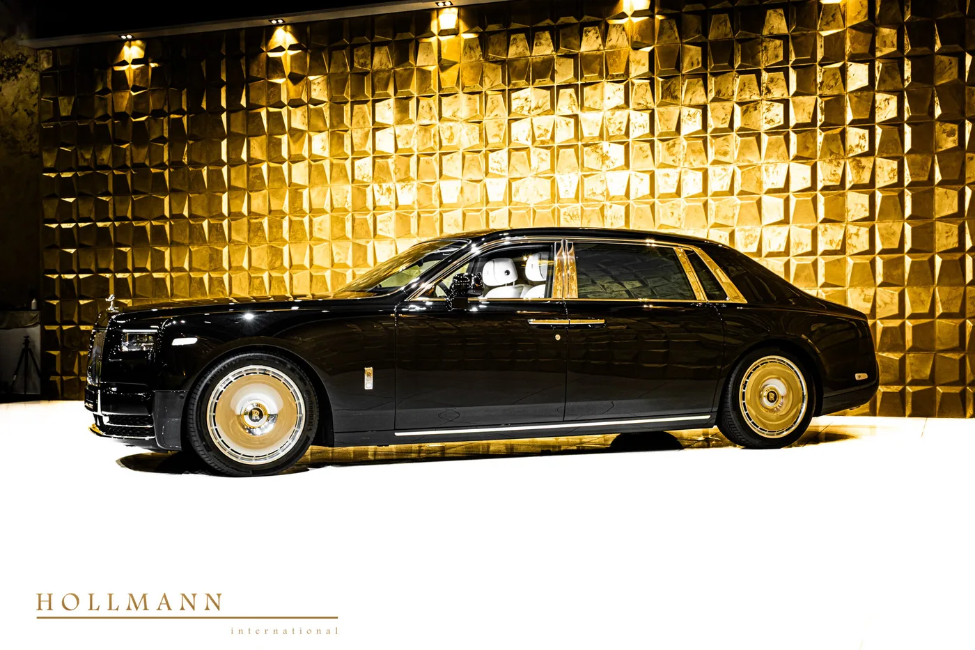 Rolls-Royce Phantom Extended angeboten von einem Fachhändler in Stuhr, Deutschland, Foto 4 von 8