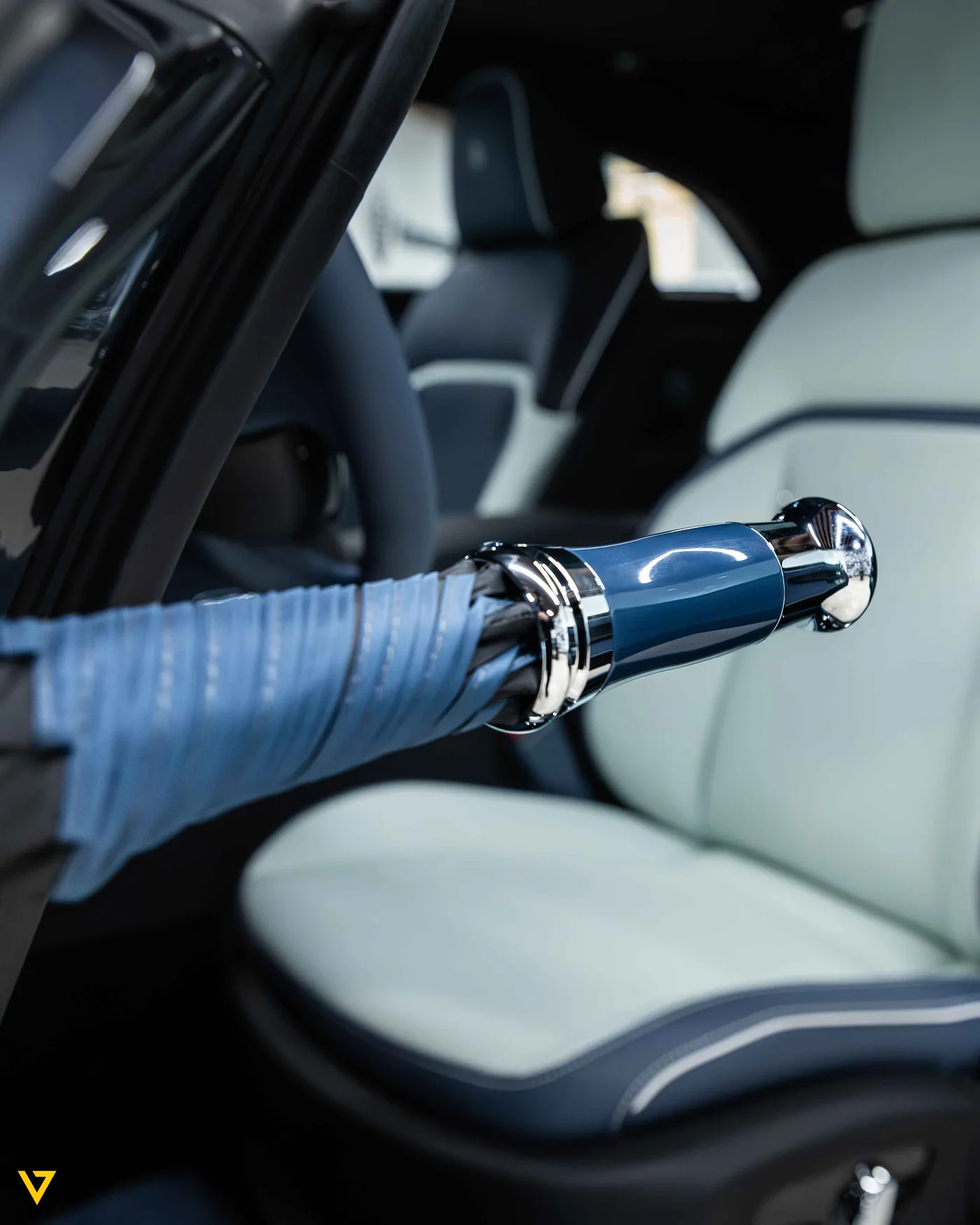 Rolls-Royce Spectre Black Badge offered by a supercar dealer in Riyadh, Saudi Arabia, photo 5 of 19