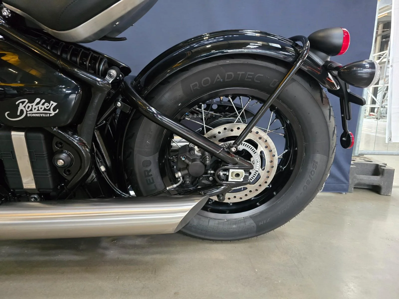 Triumph Bonneville Bobber, 6/12