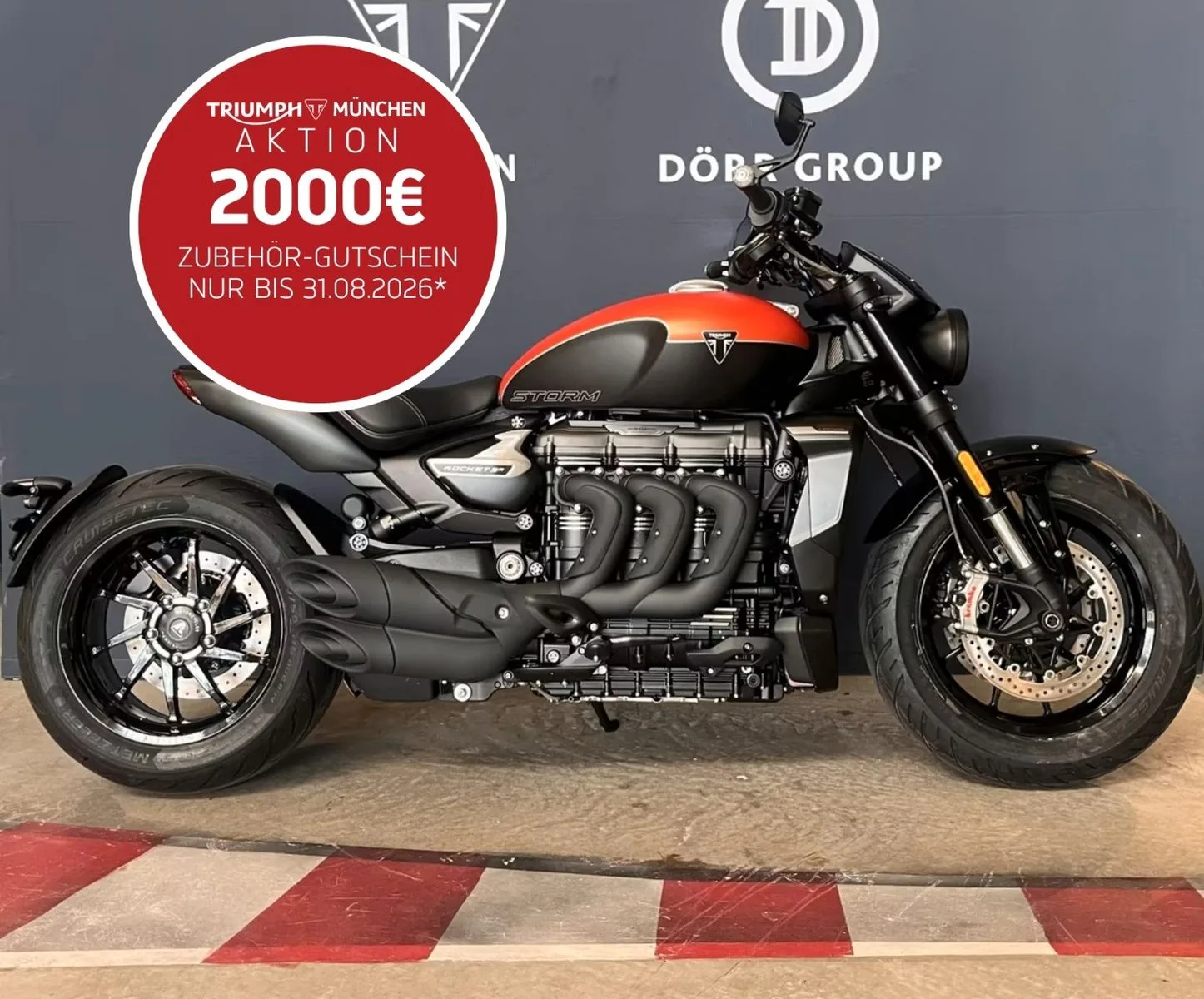 Triumph Rocket 3 Storm R proposée par un concessionnaire agréé à Munich, Allemagne, photo principale