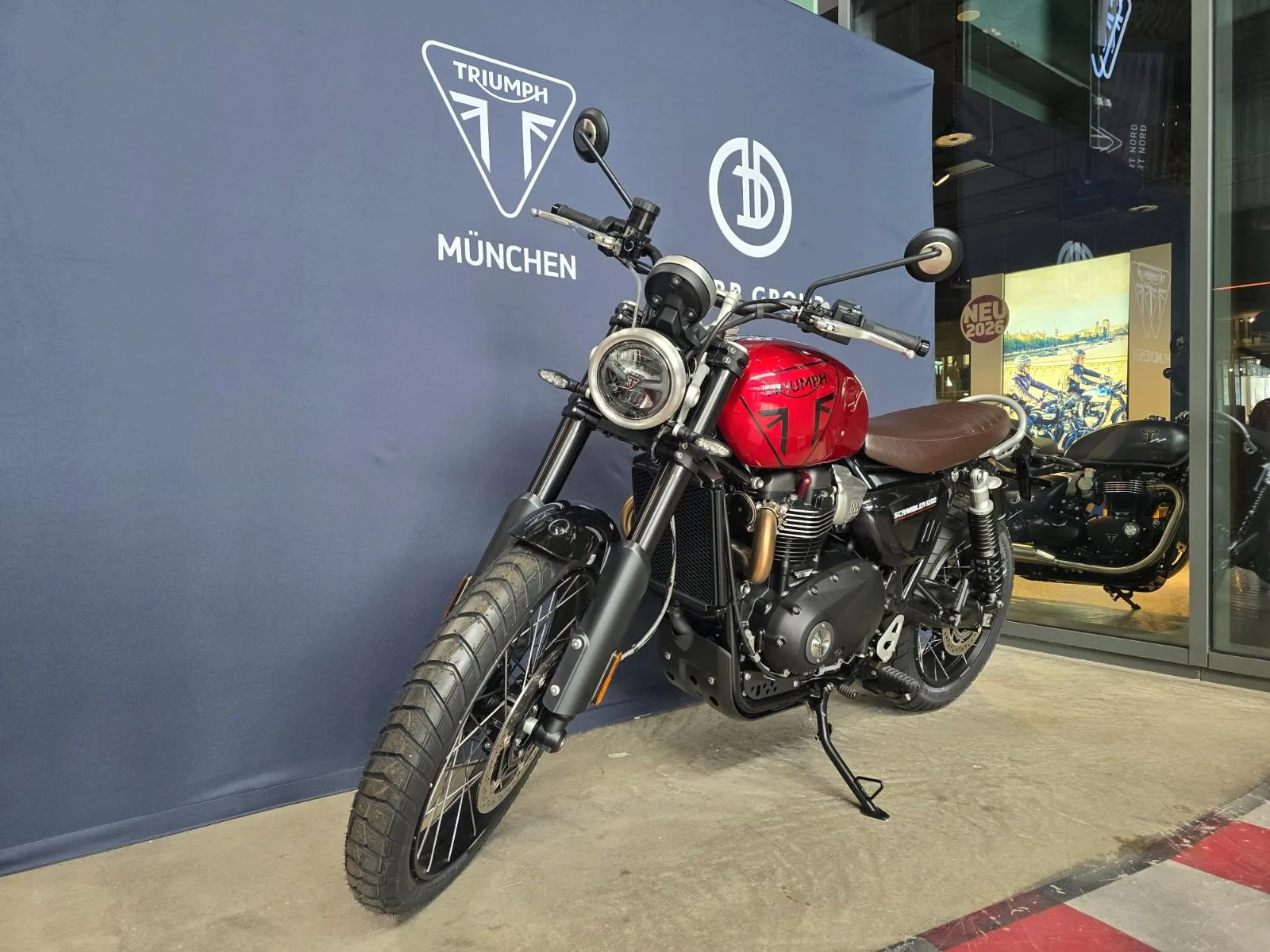 Triumph Scrambler 1200 X offered by a franchised dealer in Munich, Germany, main photo