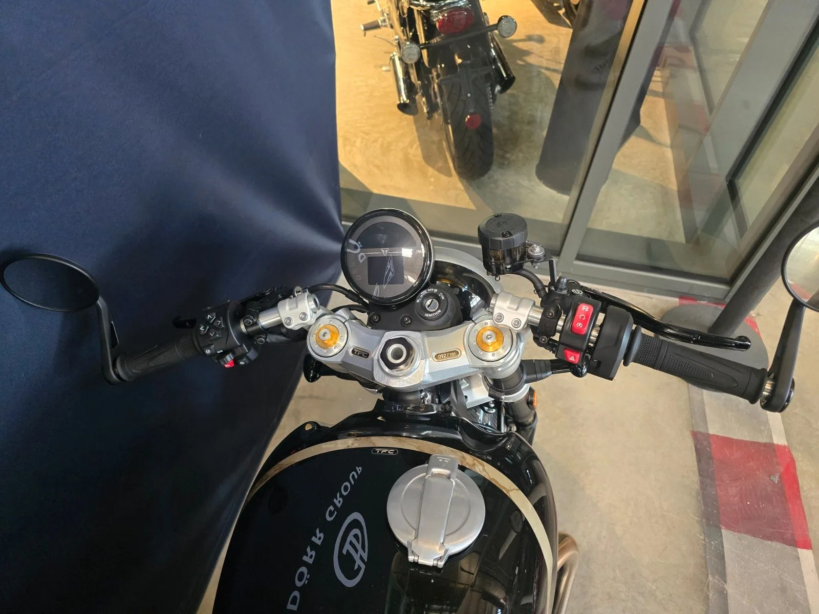 Triumph Speed Twin 1200 TFC, 10/12