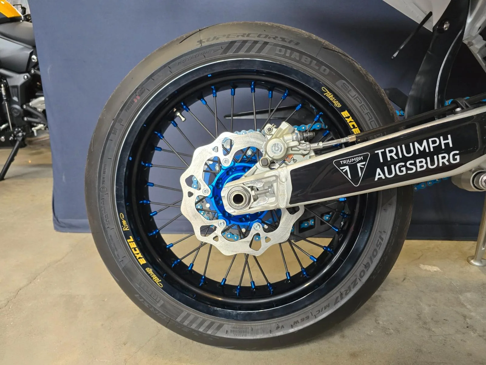 Triumph TF 450-E, 10/14