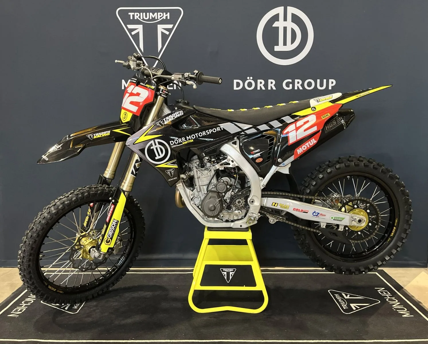 Triumph TF 450-X, 2/8