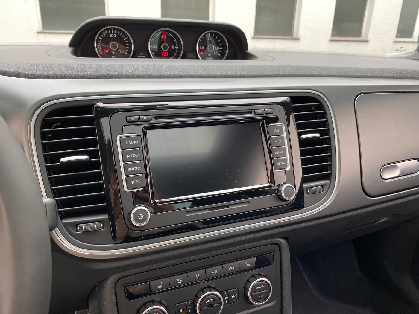 2013 Volkswagen Beetle 2.0 TSi "GSR" proposée par un spécialiste de la voiture de collection à Lindau, Allemagne, photo 18 sur 21