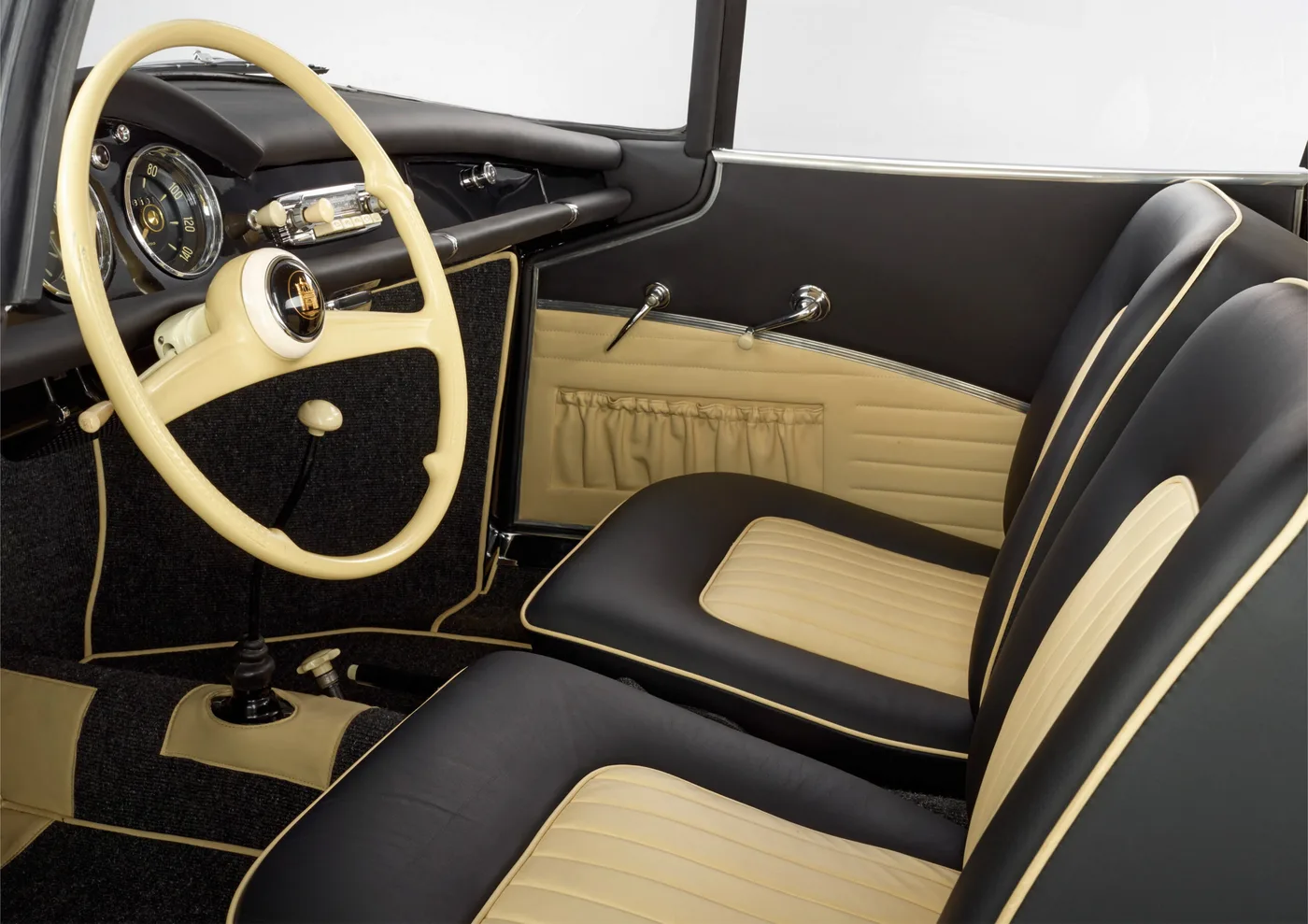 1957 Volkswagen Rometsch Coupe proposée par un spécialiste de la voiture de collection à Lindau, Allemagne, photo 5 sur 10