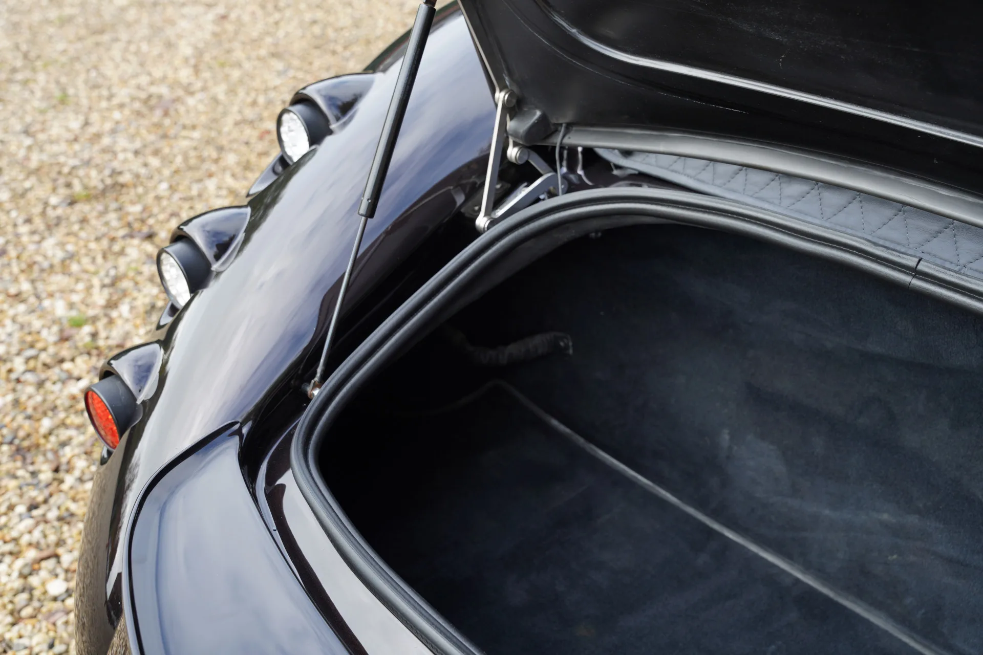 Wiesmann MF5 Roadster V10, 18/30