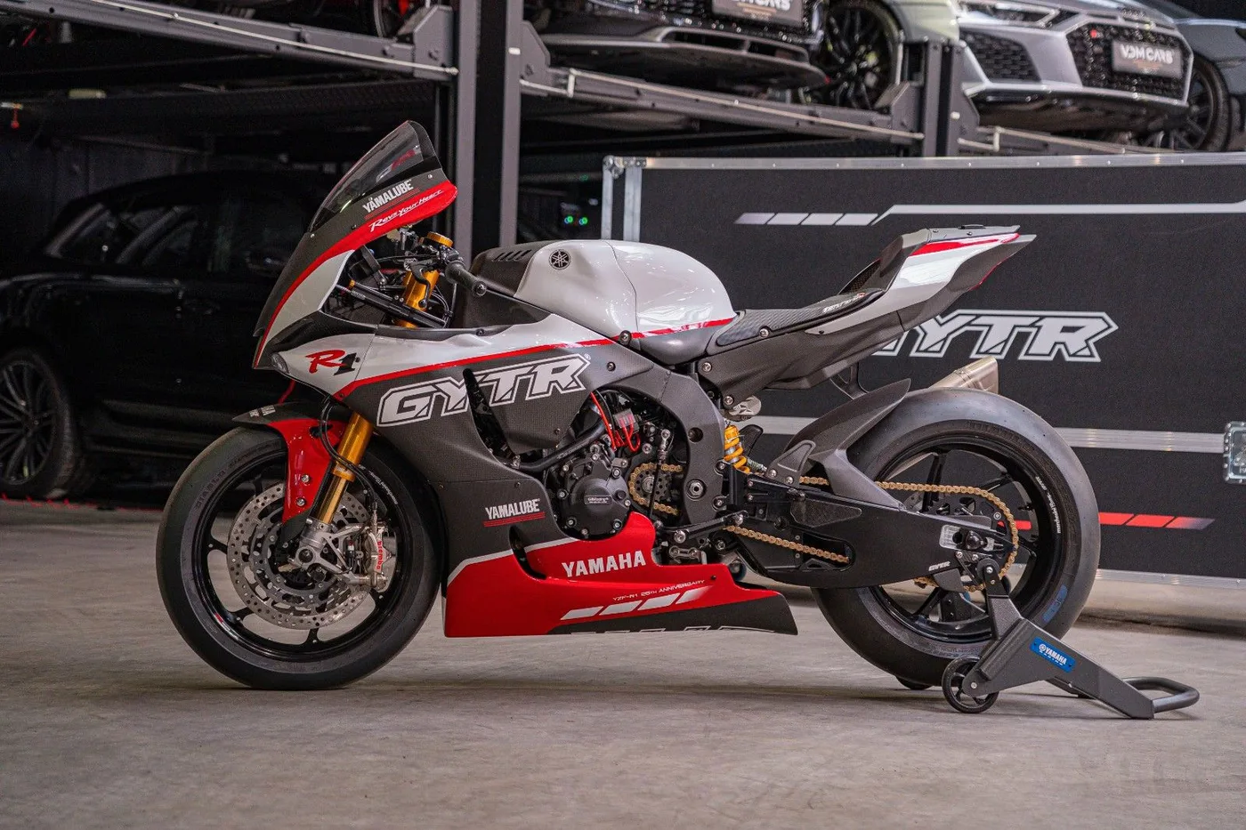 Yamaha YZF-R1 GYTR Pro offered by a luxury motorcycle dealer in Gronau, Germany, photo 6 of 25