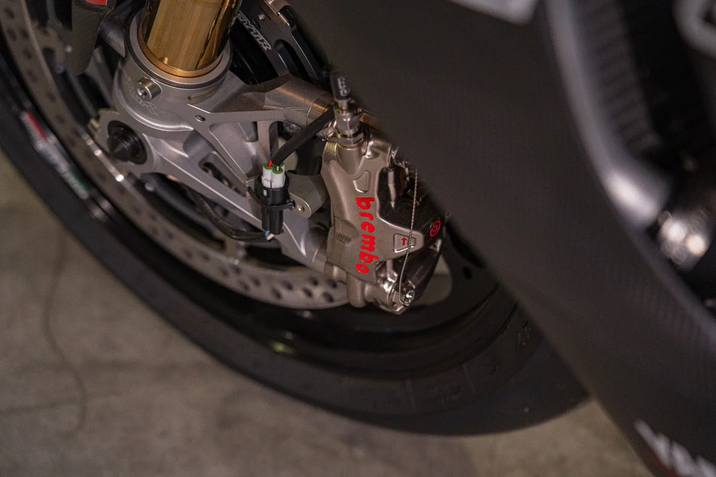 Yamaha YZF-R1 GYTR Pro offered by a luxury motorcycle dealer in Gronau, Germany, photo 11 of 25