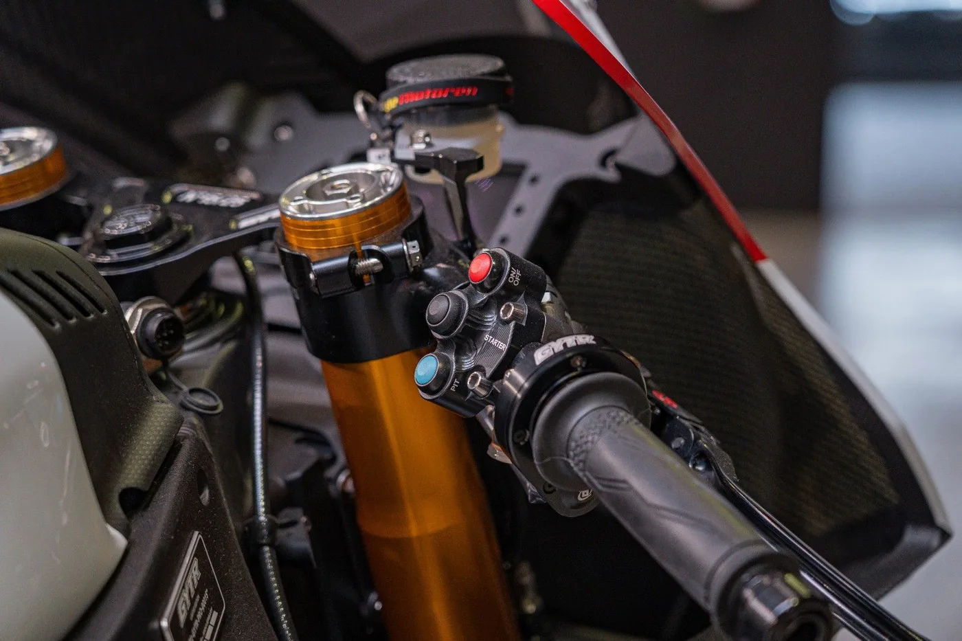 Yamaha YZF-R1 GYTR Pro offered by a luxury motorcycle dealer in Gronau, Germany, photo 18 of 25
