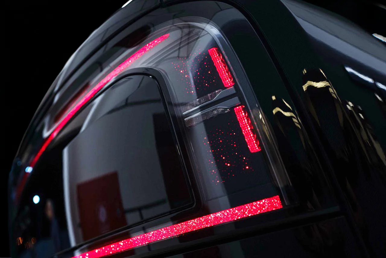 Zeekr 9X Ultra, 70 kWh offered by a specialist dealer in Sengenthal, Germany, photo 9 of 10