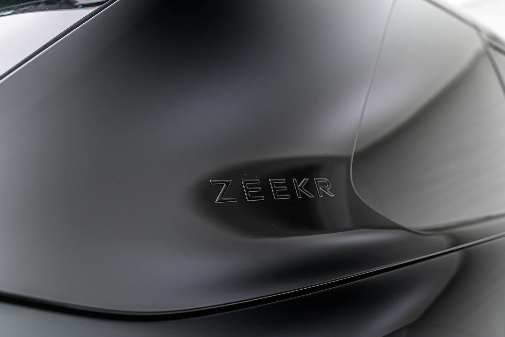 Zeekr 9X Ultra, 70 kWh, 10/30
