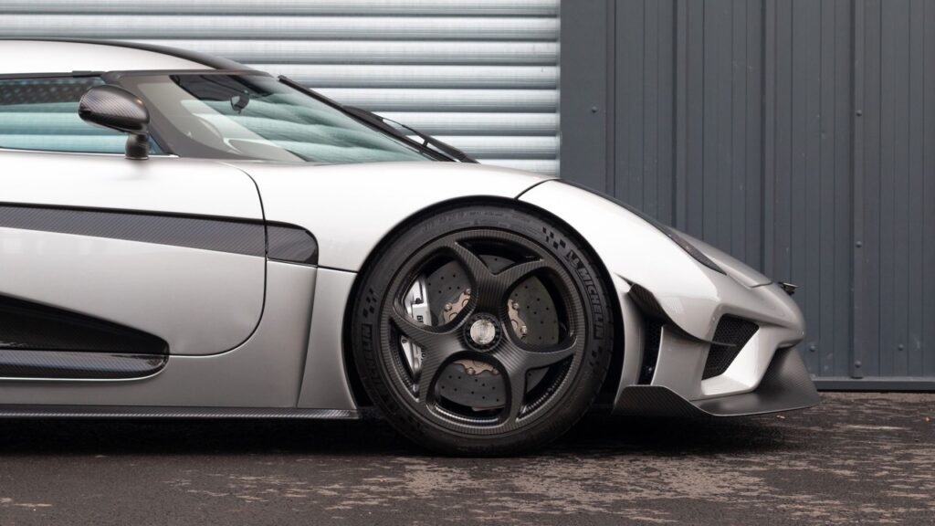 Koenigsegg Regera for sale - Luxury Car Broker - LUSSO