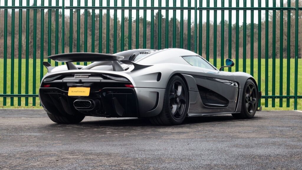 Koenigsegg Regera for sale - Luxury Car Broker - LUSSO - SuperVettura